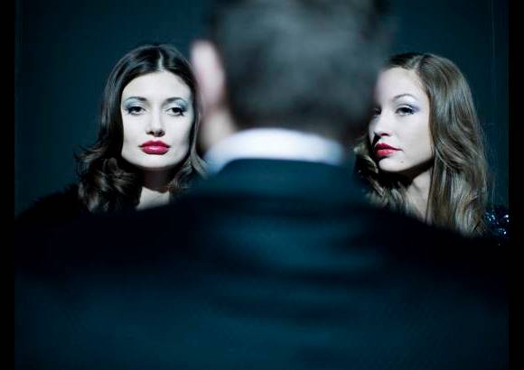 AP - El italiano Davide Monteleone, del The New York Times Style Magazine, gan&#243; en la categor&#237;a Arte y entretenimiento por esta imagen de la Semana de la Moda de Mil&#225;n.