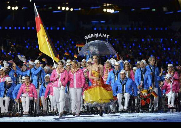 Reuters - Los protagonistas se gozaron la gala inaugural.