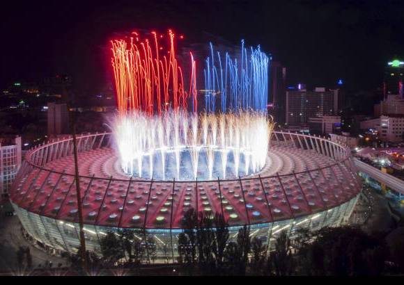 Reuters - Marco espectacular para celebrar el triunfo de los ib&#233;ricos en el Ol&#237;mpico de Kiev.