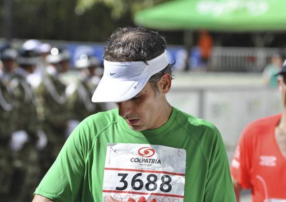 Esteban Jaramillo y Sebasti&#225;n Salazar - M&#225;s de 10 mil competidores se dieron cita en esta hist&#243;rica cita deportiva que se corr&#237;a en las modalidades de 5, 10, 21 y 42 kil&#243;metros.