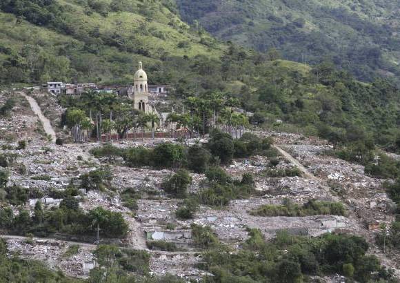 Foto Colprensa - Dos a&#241;os despu&#233;s, Colombia Humanitaria ha invertido recursos cercanos a los 9.000 millones de pesos en ayuda humanitaria.