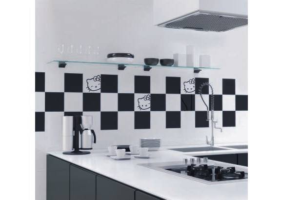 ATTmosferas presenta Trend Collection - ATTmosferas presentó Trend Collection, un concepto que promueve la compra de lo más vanguardista del porcelanato europeo. Se trata de varias series de porcelanatos de última colección, que forman parte de un portafolio totalmente exclusivo. En la imagen, un ambiente de cocina Hello Kitty, Tile Collection 2012, de Gamma Due.