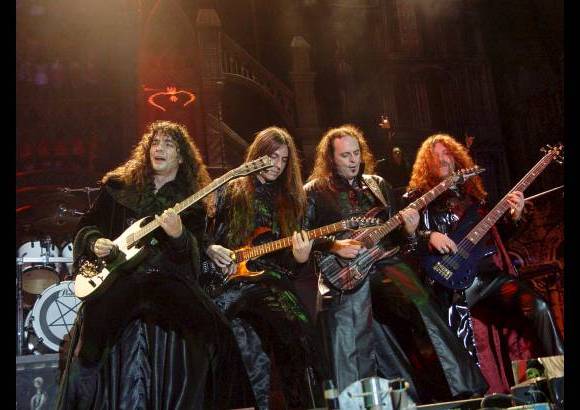 - Est&#225; en la escena musical desde 1988, pero en los &#250;ltimos a&#241;os tuvo un renacimiento musical entre sus fan&#225;ticos.