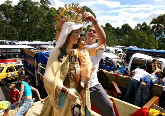Juan Antonio S&#225;nchez - La Virgen del Carmen es la patrona de los conductores.