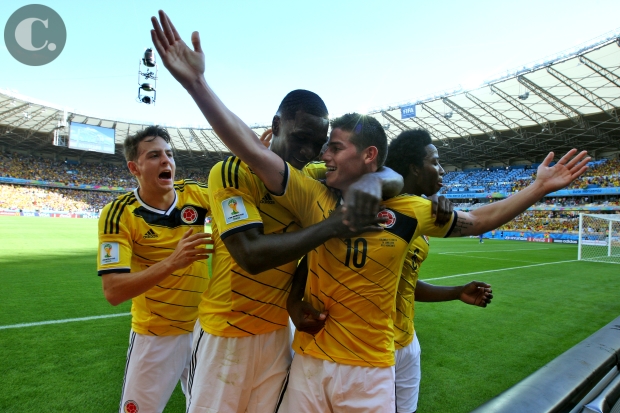 Juan Antonio S&#225;nchez, enviado especial a Brasil - Colombia derrot&#243; 3 - 0 a Grecia en la que se considera la mejor actuaci&#243;n de la Selecci&#243;n Nacional en un Mundial.