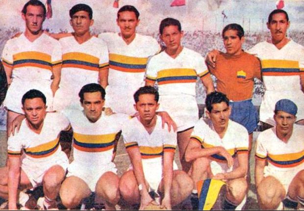 Camiseta oficial de Colombia en el Mundial de Chile 1962, no pasó de la primera fase con un empate y dos derrotas. FOTO Tomada de Goal.com 