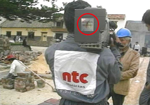 En el programa piloto que emitió NTC, para presentarse a la licitación 01 de 1991, se puede apreciar, como en este aparte del minuto 7:38 del video, que la productora utilizó equipos de la empresa Imagen y Sonido. | Cortesía | En el programa piloto que emitió NTC, para presentarse a la licitación 01 de 1991, se puede apreciar, como en este aparte del minuto 7:38 del video, que la productora utilizó equipos de la empresa Imagen y Sonido, que fue del condenado narcotraficante Pastor Perafán Homen y que años después sería intervenida por la Dirección Nacional de Estupefacientes, por tener capitales ilícitos.