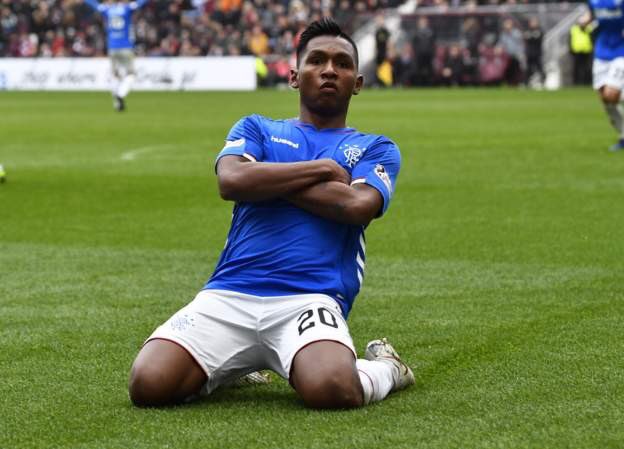 Alfredo Morelos va camino a convertirse en uno de los 10 colombianos con más goles en Europa en la historia. FOTO twitter 