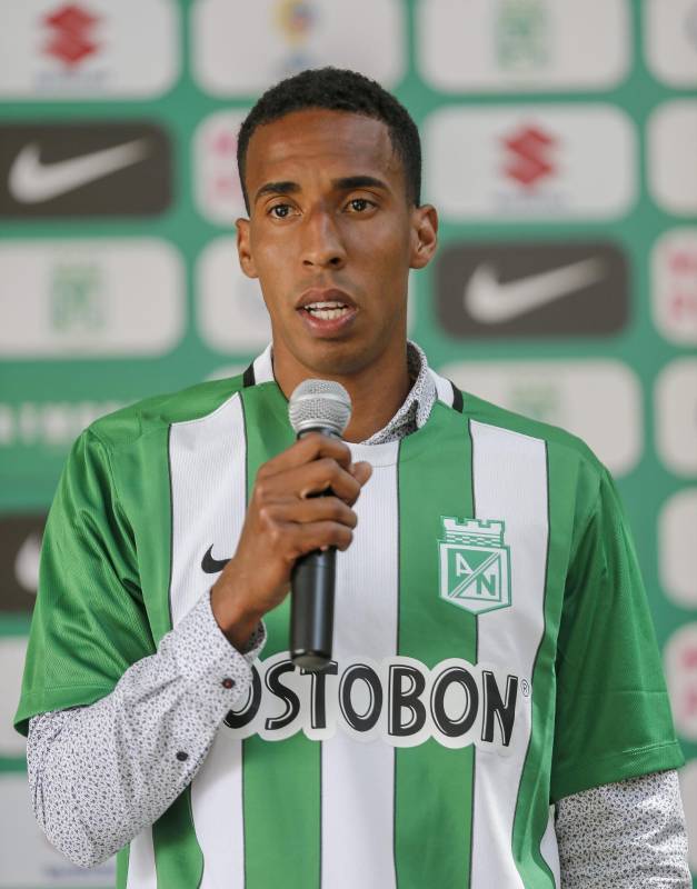 Miller habló a la prensa en su presentación. FOTO Juan Antonio Sánchez