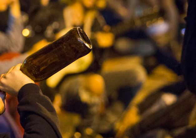 El alcohol en las familias puede dejar efectos negativos en la niñez. FOTO El Colombiano