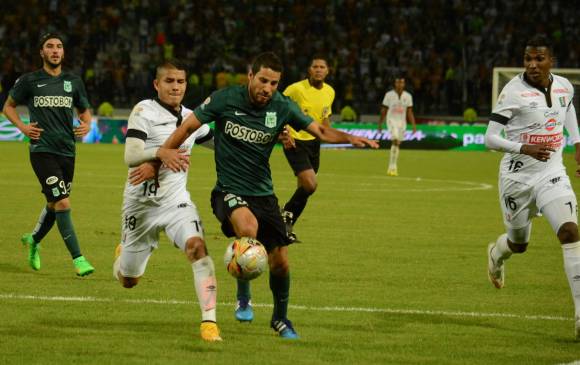 Los tres goles logrados este domingo en Manizales no le alcanzaron al Nacional para alcanzar la sexta victoria en la Liga Águila-1. FOTO COLPRENSA