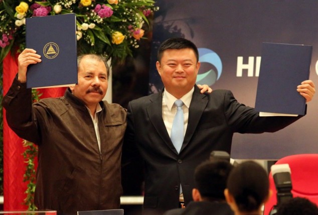El 15 de junio de 2013, el presidente Ortega otorgó a la firma Hknd, de Wang Jing, la concesión del canal. 