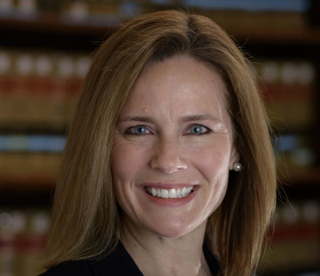 Donald Trump eligió a la juez conservadora Amy Coney Barrett para reemplazar a Ruth Bader Ginsburg en la Corte Suprema de Estados Unidos, informaron los medios estadounidenses, citando fuentes republicanas. Foto: AFP