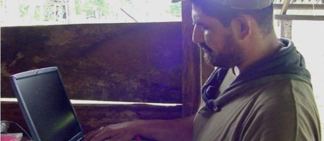 El día que cayó "Jacobo Arango" | "Jacobo Arango" sufría de artritis. Con las milicias obtenía medicinas y era transportado en mulas debido a su obesidad. FOTO EJÉRCITO NACIONAL