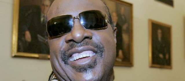 Stevie Wonder solicitó el divorcio a su esposa | Archivo |