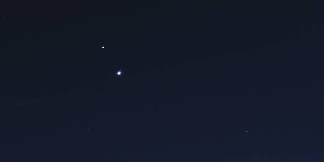 A una conjunción se le asoció con la famosa Estrella de Belén de la Navidad. Entre el año 2 y 3 a.C. hubo varios acercamientos visuales entre planetas. Foto: NASA/Bill Ingalls