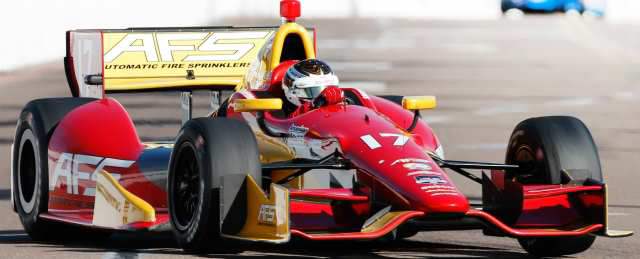 Gabby salvó la tarde en Indy |