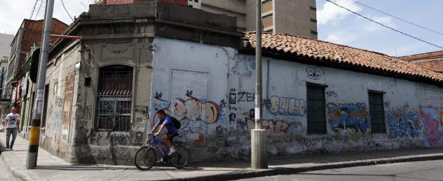 Aspecto de la Casa de Zea, propiedad del Mincultura, cuyo deterioro es evidente. Ya tiene diseño para restaurarla. FOTOs Manuel Saldarriaga