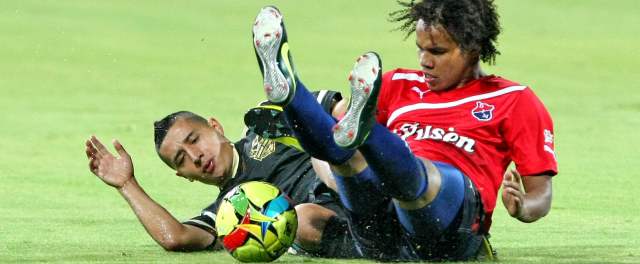 William y Cano vivirán el juego con anhelo de estar en la cancha | El partido de la lesión de William Arboleda ante Itagüí. No juega desde el primero de noviembre. FOTO ARCHIVO JUAN A. SÁNCHEZ