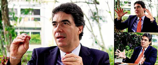 Alianza Team crece en Chile y quiere hablar portugués | Luis Alberto Botero Botero pasó hace tres años -en junio de 2010- de la Organización Corona a presidir la Alianza Team, que nació en 1999. FOTOS RÓBINSON SÁENZ