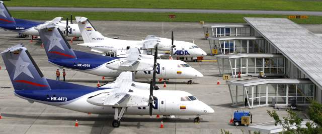 Con trabajo en equipo reforzarán la seguridad del Olaya Herrera | Autoridades recomiendan acudir a transportadores de valores cuando se vaya a viajar con objetos que cuesten más de 29 millones de pesos. En las imágenes, diferentes espacios y aspectos del funcionamiento y la seguridad del aeropuerto Olaya Herrera. FOTOS DONALDO ZULUAGA VELILLA