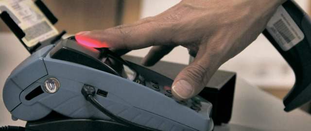 Sistema biométrico será usado en 10 millones de votantes | Desde el 2008, cerca de 5 millones de colombianos han sido identificados con el sistema biométrico. FOTO COLPRENSA