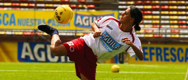 DIM recuperó a su Príncipe | Giovanni llega en plenitud de forma. FOTO JUAN ANTONIO SÁNCHEZ