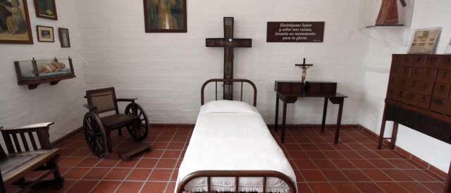 Las reliquias son el testimonio de la vida santa, dignas de veneración | El cuarto de la madre Laura, en Belencito, es uno de los sitios de veneración del Santuario de la primera santa colombiana. FOTOS MANUEL SALDARRIAGA