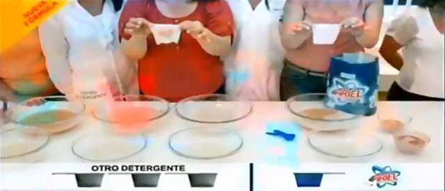 Ordenan suspender dos comerciales del detergente Ariel |