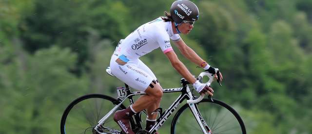 "En el equipo están felices" | Durante dos meses, Carlos Betancur entrenará en su tierra. En el Giro fue más duro que la nieve. Correrá en la Vuelta a España y el Mundial de Italia-2013. FOTOS AP