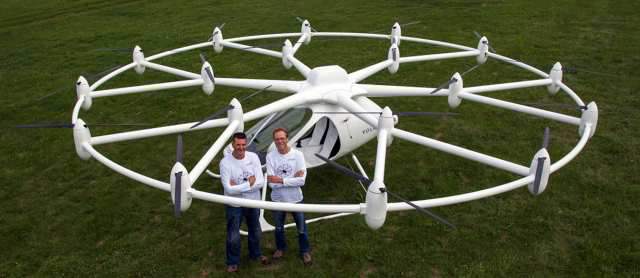 Despega el primer helicóptero verde | Los primeros vuelos de prueba se efectuaron a finales de 2013 en Alemania, con un prototipo del VC200 para dos personas. FOTO AGENCIA.