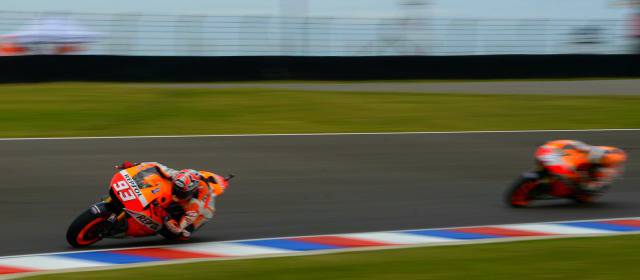 Marc Márquez pulverizó los tiempos en Argentina