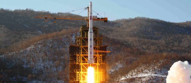 Corea del Norte podría lanzar un misil en cualquier momento, según CNN |