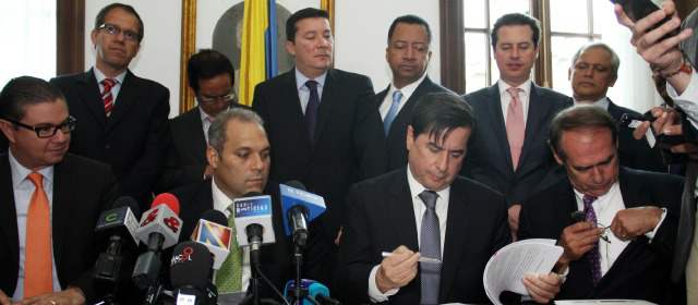 Reforma de equilibrio de poderes promete revolcón a la reelección | La meta es aprobar el proyecto en primera vuelta antes de finalizar el año. FOTO COLPRENSA