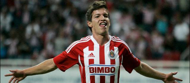 Chivas venció a Defensor Sporting y se reanima en el Grupo 7 | Carlos Fierro, figura del compromiso. FOTO REUTERS