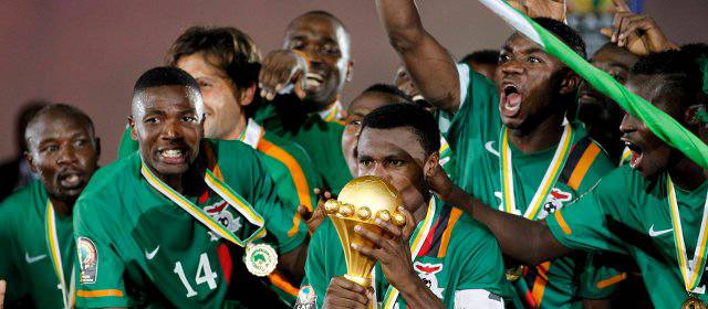 Zambia ganó la Copa África por penales ante Costa de Marfil | Zambia celebra el título. FOTO REUTERS