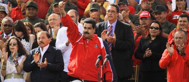 "Si la oposición no me reconoce a mi yo no estoy obligado a reconocerlo a usted": Maduro | FOTO AP