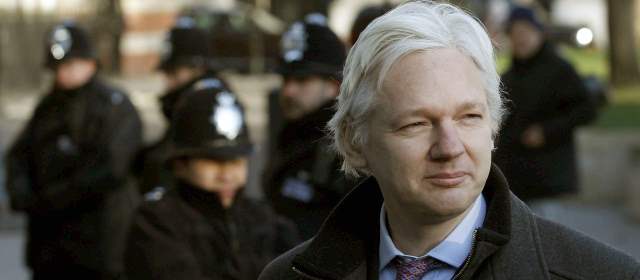 Unasur y Alba analizan en Guayaquil caso de Julian Assange