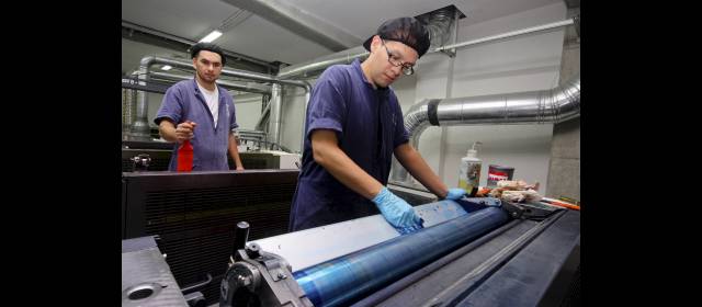 Industria en crecimiento | El sector de la comunicación gráfica debe trabajar en la búsqueda de nuevos mercados y en estrategias para hacer frente a la creciente informalidad. FOTO: JONATHAN CARVAJAL