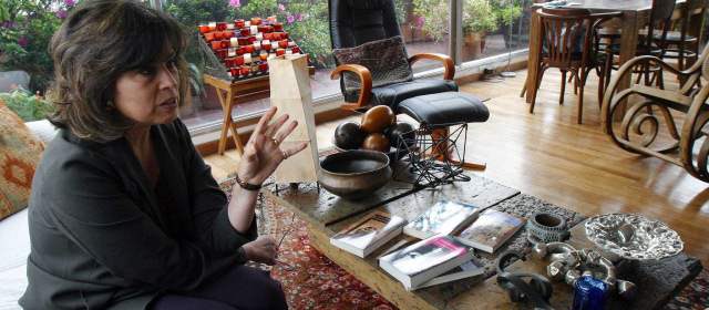 Laura Restrepo criticó el proceso paz por estar "a espaldas del país" |