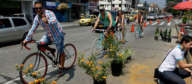 Por ajustes en semaforización, ciclocarril de San Juan inició con contratiempos | FOTO DONALDO ZULUAGA