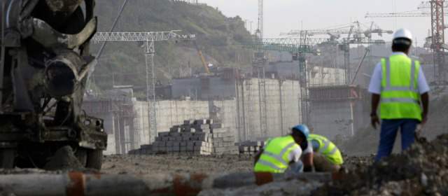Se enreda la negociación para evitar la parálisis de las obras en Panamá | Las autoridades panameñas siguen dialogando con el consorcio para no frenar las obras. FOTO REUTERS