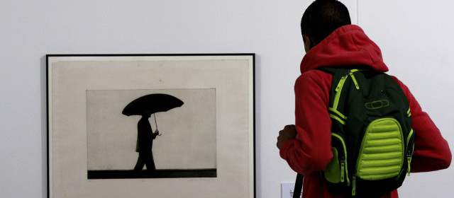 La calle se hace y se vuelve arte | Artistas como Santiago Cárdenas, Adolfo Bernal, Fredy Alzate y Juan Raúl Hoyos exponen en Índice. FOTO Donaldo Zuluaga