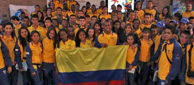 Abre era suramericana de los Juegos de la Juventud | El bicicrosista paisa Juan Carlos Díaz, al frente, lidera la delegación de Colombia en los Suramericanos. FOTO CORTESÍA COC