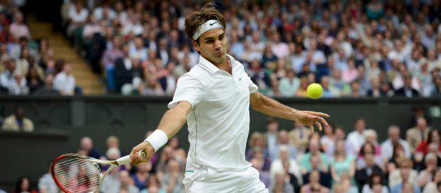 Federer venció a Djokovic y buscará su séptima corona y el número uno | FOTO REUTERS