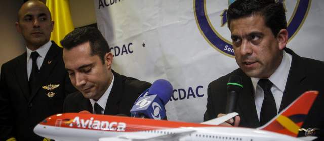 Solo unos 20 pilotos en Colombia ganan 17 millones de pesos: Pilotos de Avianca |