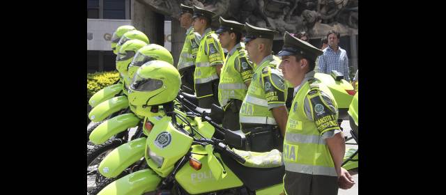 Cumplieron: 200 policías nuevos | Los activos de la Policía serán distribuidos por la ciudad y contarán con el apoyo del cuadricóptero. FOTO RÓBINSON SAENZ