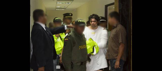 Asegurados en Bellavista 5 capturados de Villatina | Alias "el Gomelo", en la legalización de captura. FOTO EL COLOMBIANO