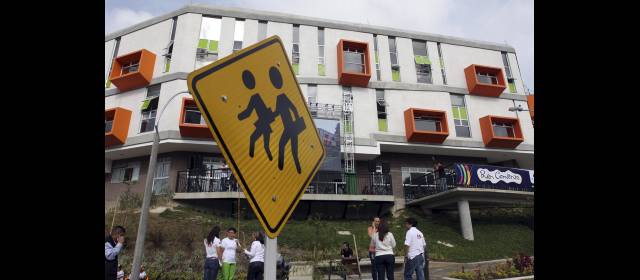 $7,5 billones, presupuesto de Medellín y Antioquia | Medellín destinará $918.000 millones a inversión en proyectos de educación. FOTO MANUEL SALDARRIAGA