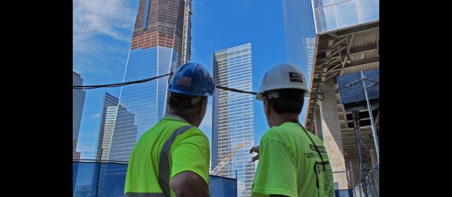 Nueva York busca los restos de 1.100 víctimas del 11S | Forenses analizan unos 450 metros cúbicos de escombros de obras realizadas en los últimos dos años. FOTO HENRY AGUDELO